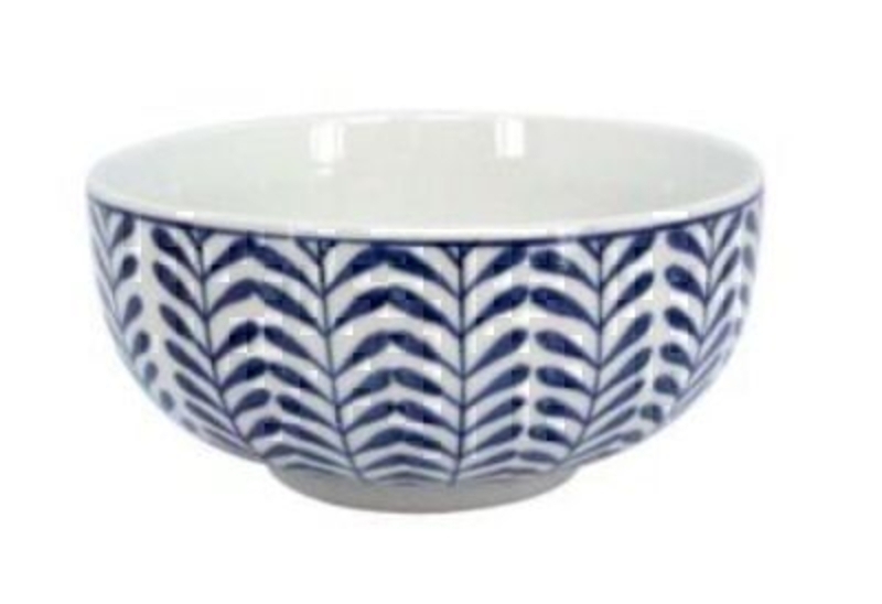 This small Blue & White Ceramic Leaf Bowl by designer Gisela Graham would look lovely on the table in the morning with your cereal in or for a bowl of soup at lunch! It matches the other items we have for sale - the mug and jug. Perfect for a shabby chic home this blue and white ceramic bowl would be at home either on display or being used every day. Made from Ceramic. Size: (LxWxD) 17x8x17cm